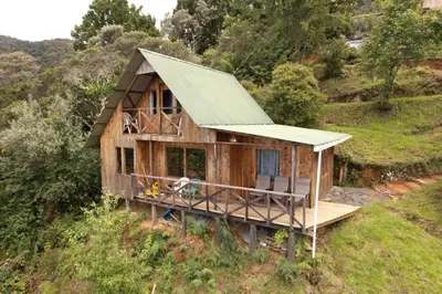 Gallery image of Quetzal Valley Cabins in San Gerardo de Dota