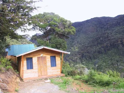 Gallery image of Quetzal Valley Cabins in San Gerardo de Dota