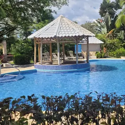 Tropical Bliss Pool Wi-Fi BBQ Near Quepos Manuel Antonio