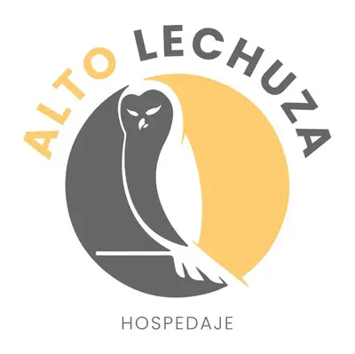 a vector illustration of a logo of a penguin at Hotel Hospedaje Alto Lechuza Zarcero in Zarcero