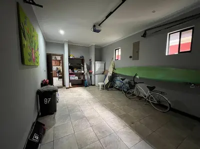 a room with two bikes parked on the wall at Casa Famari at Playa Bejuco in Bejuco