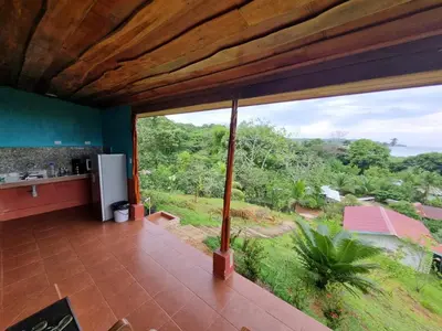 Gallery image of DRAKEBAY SUN SHINE CASITA in Drake
