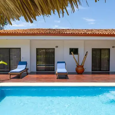 Casa Callie- 3 Bedroom House With Pool