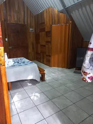 Gallery image of Cabaña Escondida Rio Celeste in San Rafael
