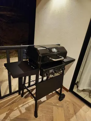 a grill sitting on a table in a room at Itzá Casa Monteverde in Monteverde Costa Rica