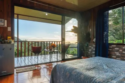 Gallery image of Finca Paraíso Monteverde Oceanview Farm Cabin in Monteverde Costa Rica