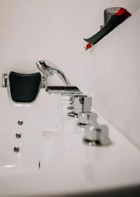 a sink with a faucet on a white counter at Hotel y Restaurante El Páramo in San Rafael Norte