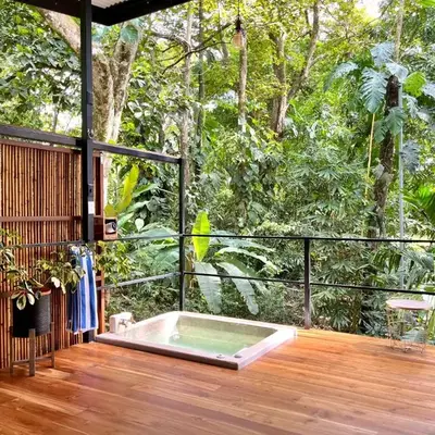 Industrial Studio with private Jacuzzi