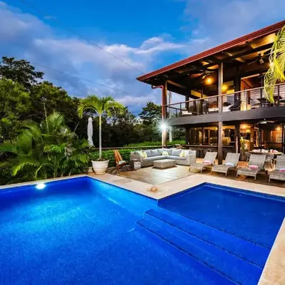 Oceanview and Private Pool 8 mins to Downtown