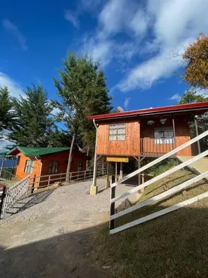 Gallery image of Cabaña Mariposa Cometa – Living IN THE clouds! in San Pablo