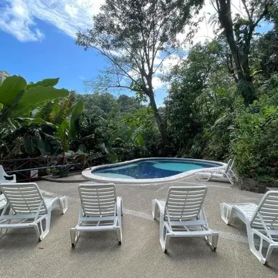 Cozy AC EcoCondo 4 with Pool Wildlife Visits