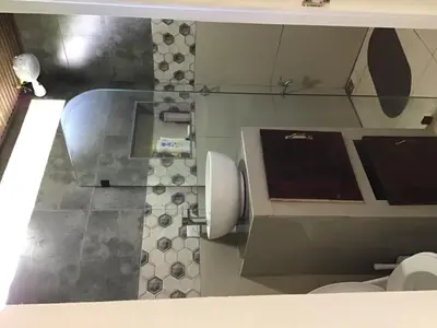an overhead view of a bathroom with a toilet at Apartamento Paseo de Damitas in Paquita