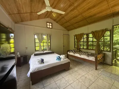 Gallery image of Susan Bungalow #4 in San Pedrillo