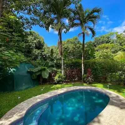 Beautiful 2BR Casita with Pool & Parking