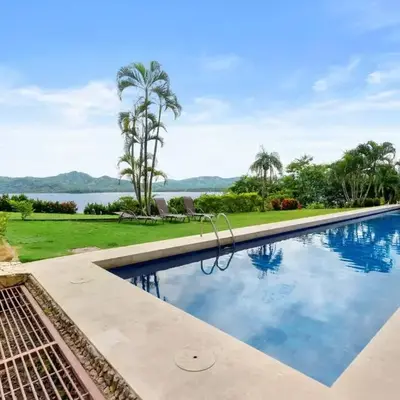 Ground-Floor Condo Near Beach & Marina by SPCR
