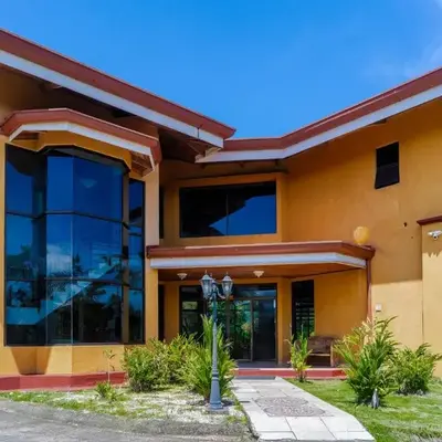 Casa Wow