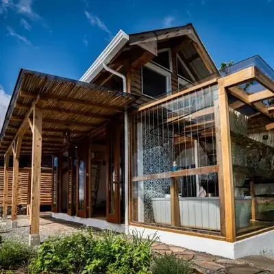 Casita Acantilado - Timber Frame Tiny House