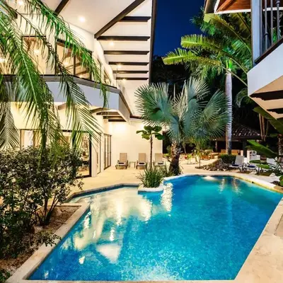 Golf from home! 8BR Lux Villa
