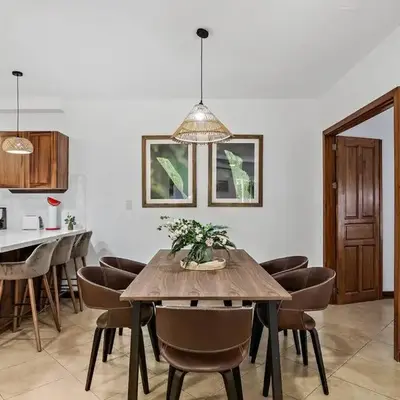 BLA1 3 Bedroom Condo with Direct Beach Access