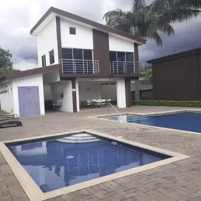 Condo Apt 3BR