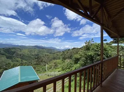 Gallery image of Cabaña Girasoles - CUTE Cabin with Amaizing views! in Jardín