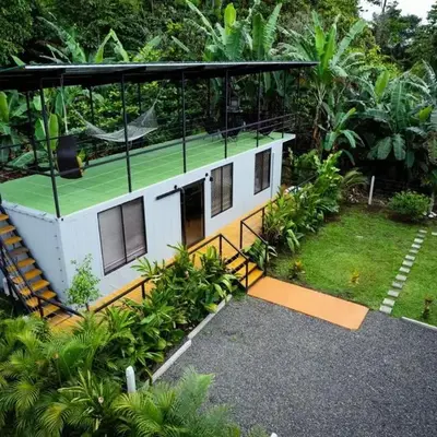 Natural Lodge Containers