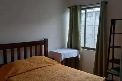 a bedroom with a bed and a window at Apartamento Sareth in Daniel Flores