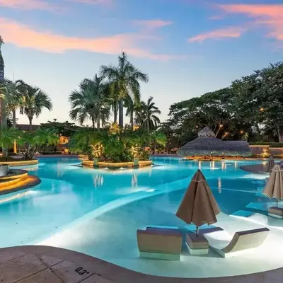 Ocean-View Oasis