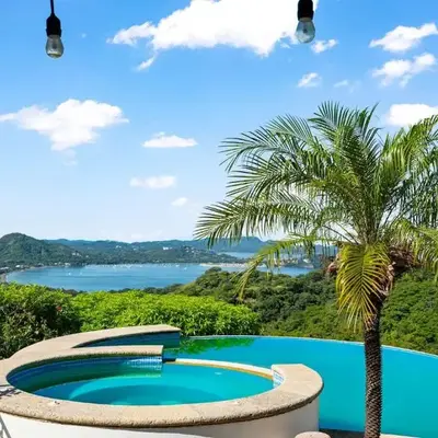 Spectacular Ocean Views Infinity Pool
