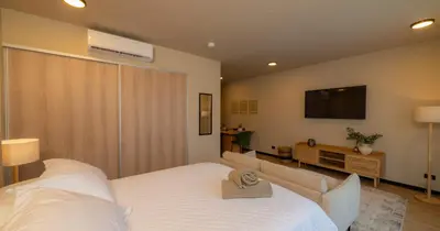 Gallery image of BEE Suites San José - Santa Ana in San José