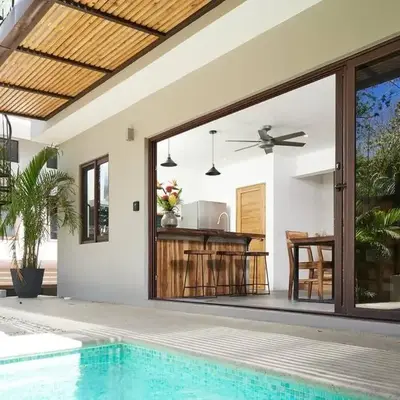 Green Turtle Townhome #2 Private Pool & Garden 300 Mtrs to Beach
