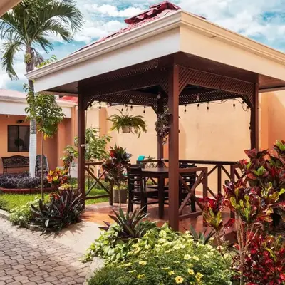 Brisas del Aeropuerto Airport Breezes inn