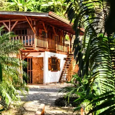Casa Escondida 10min from Carrillo beach