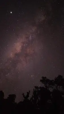 a starry night with the milky way at Finca La Picuda Quetzal Cottage in Cartago