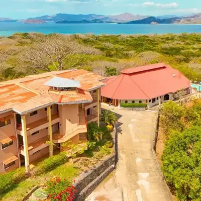 Vista Condor Lodge