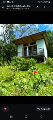 a screenshot of a picture of a house at Cabina el atardecer in Monteverde Costa Rica