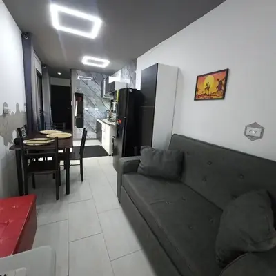 Flatbirds Beautiful Small Apartment