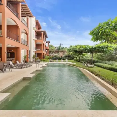 HM103 Blissful 2BR Beachfront Condo