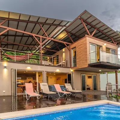 Private 3-Bedroom