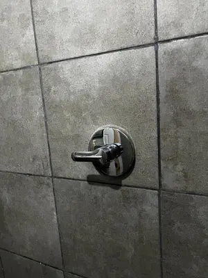 a door knob on a brick wall at Paraiso Valle Azul in Puntarenas