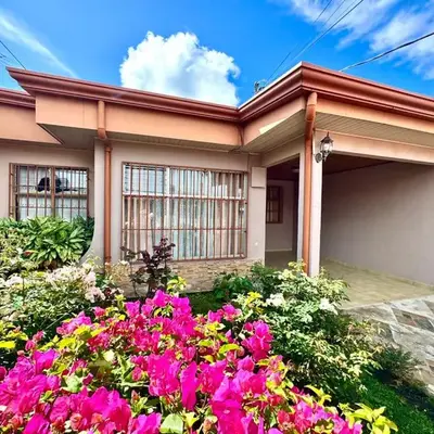 Casa independiente de un piso en Barva Heredia Costa Rica