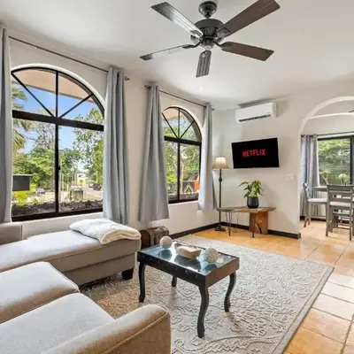 Suite 2 Howler - Beach & Pool Condo with 2 BR