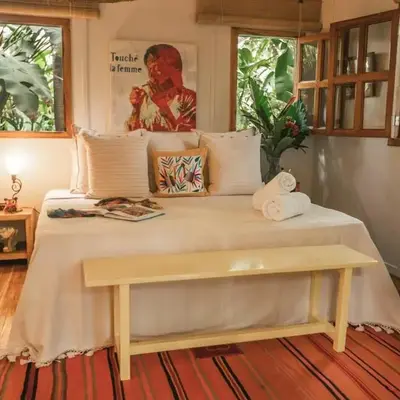 Surf Casitas - Low Tide Bungalow
