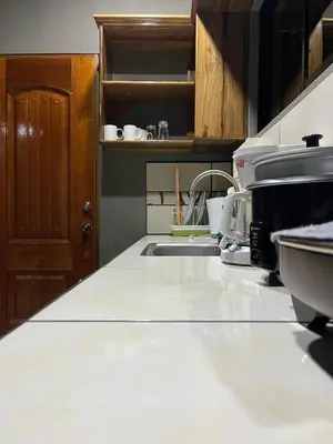 a kitchen with a sink and a counter top at Apartamento Lulú in Uvita
