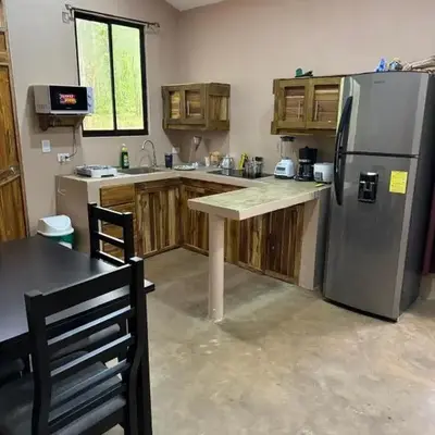 New casita walking distance to Avellanas beach