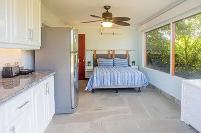 Gallery image of Large Family Group Retreat with Pool, Beach Access & More in Ocotal