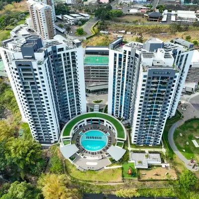 Modern Apartment located in Trendy San Jose Condo