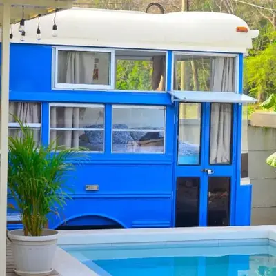 Bus hotel Playa Barrigona