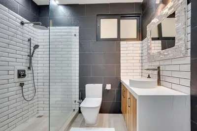 a bathroom with a toilet and a sink and a shower at Beachfront2 bed 2 bathPortreroFlamigo-Marina in Playa Flamingo