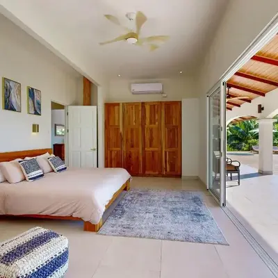 Eco-Luxurious Villa 4bdr - 5 min to the Beach